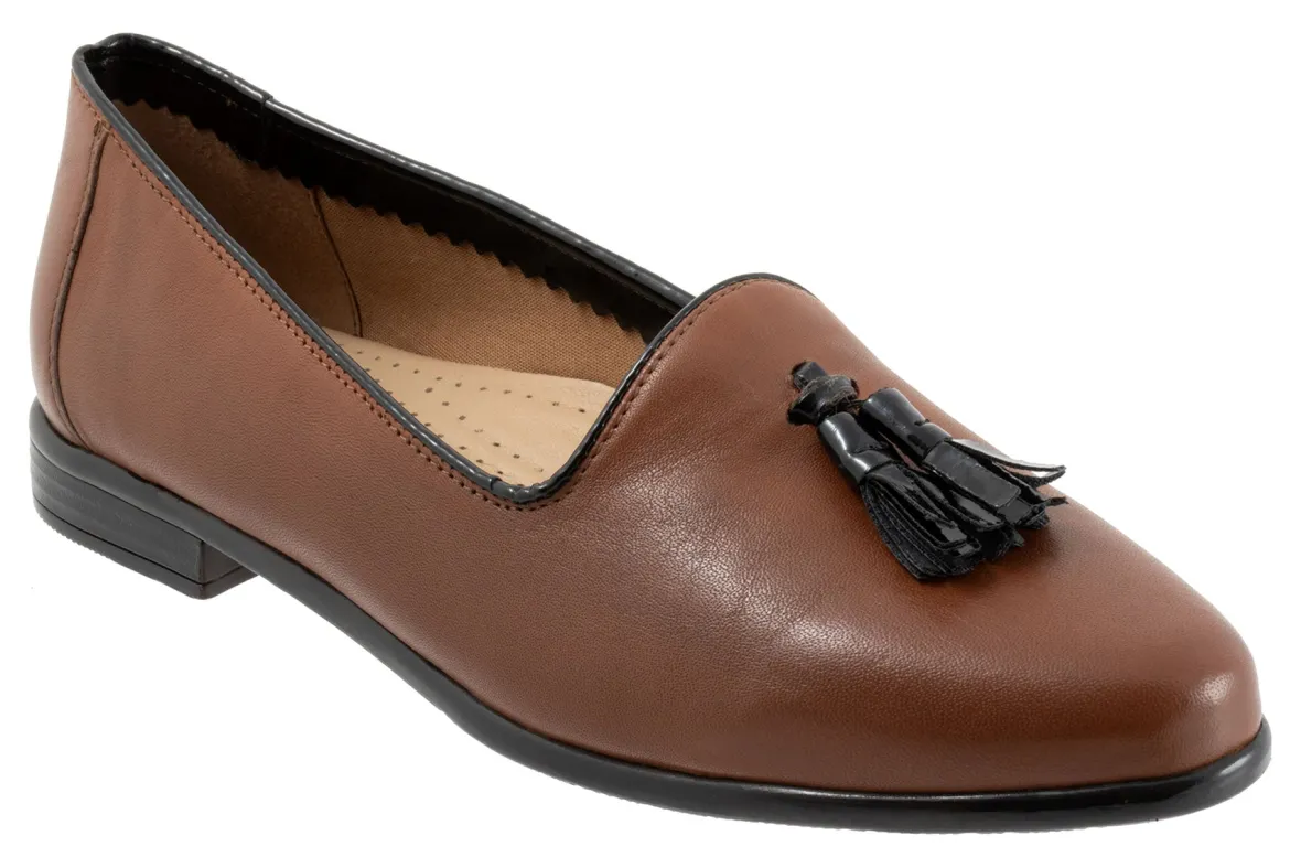 Liz Tassel-Trotters Fashion