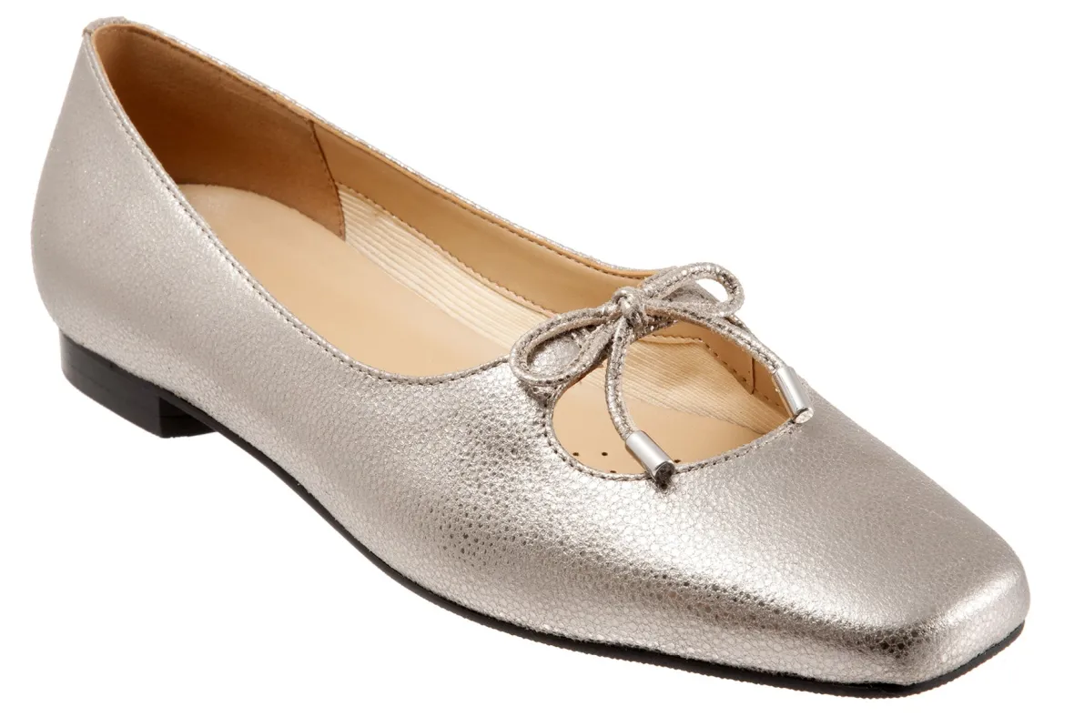 Honesty-Trotters Hot