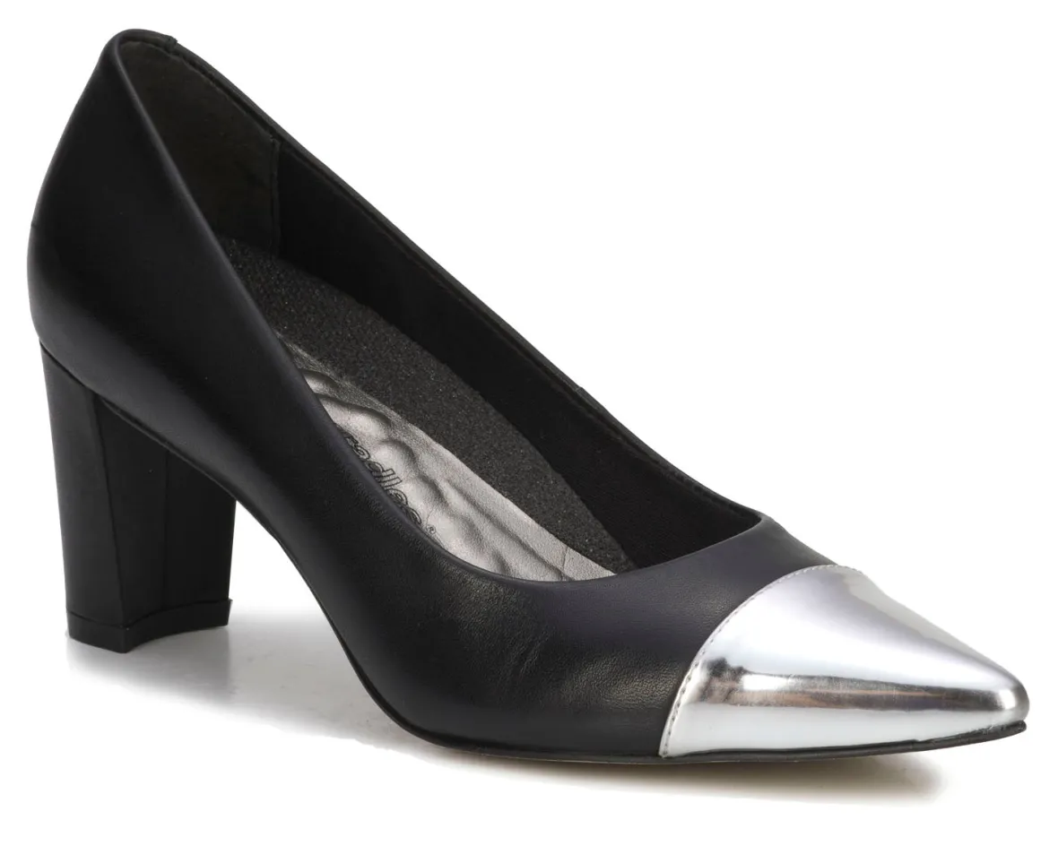 Stevie-Ros Hommerson Online