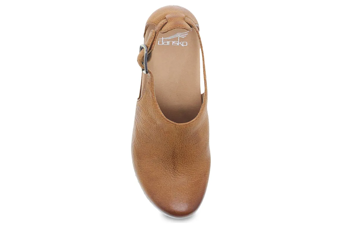 Sassy-Dansko Fashion