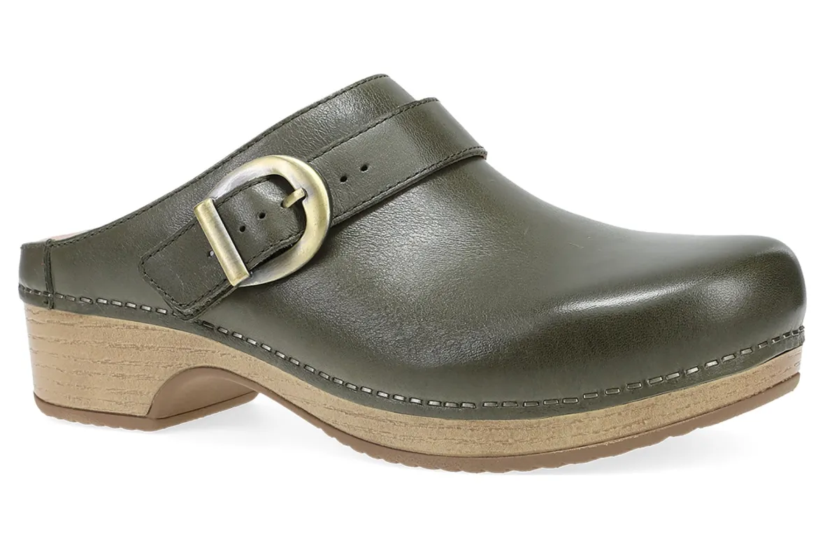 Baylor-Dansko Fashion