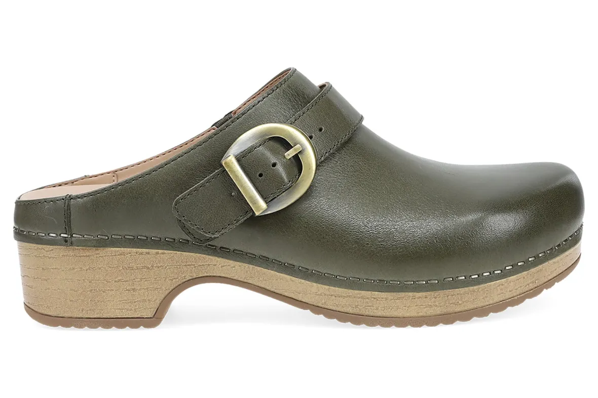 Baylor-Dansko Fashion