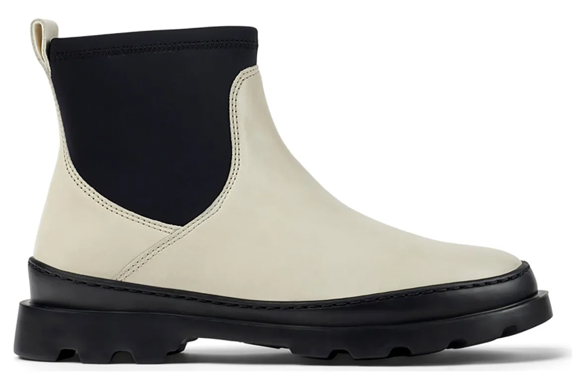 Brutus 400698-Camper Hot