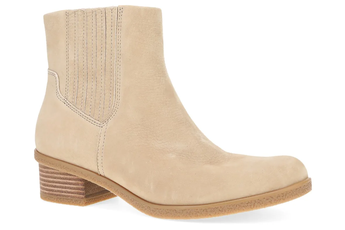 Daisie-Dansko Online