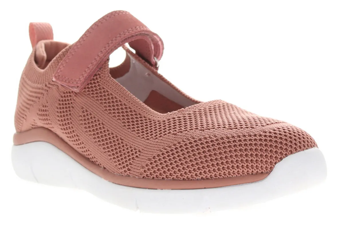 Savannah-Propet Clearance