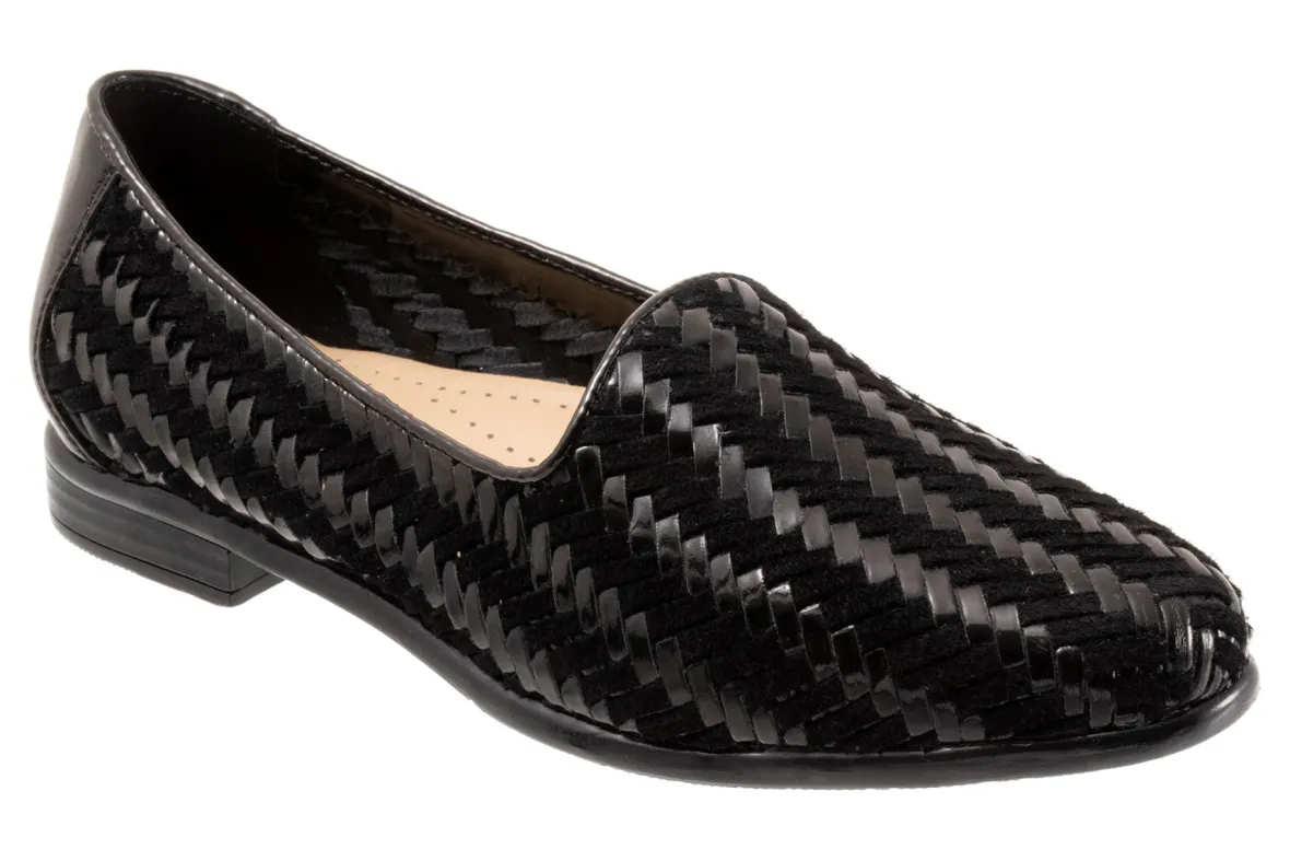 Liz III-Trotters Fashion