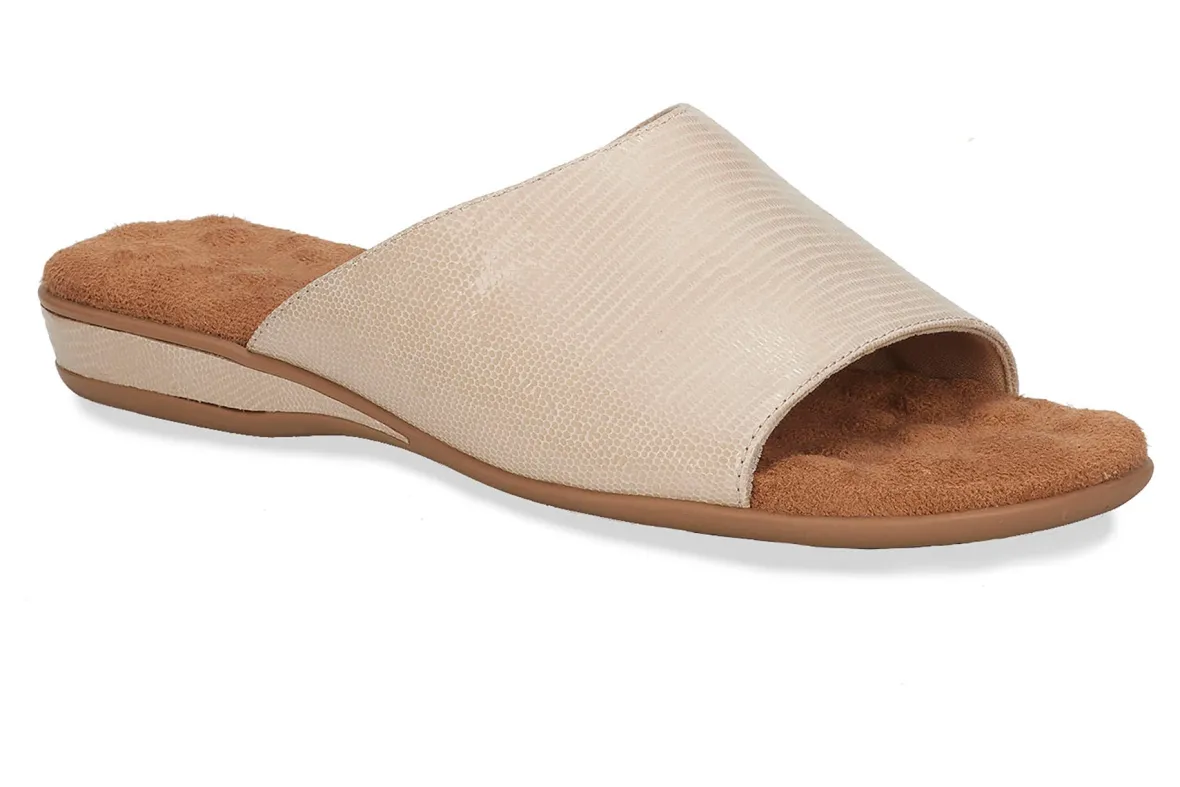 Cam Ii-Ros Hommerson Fashion