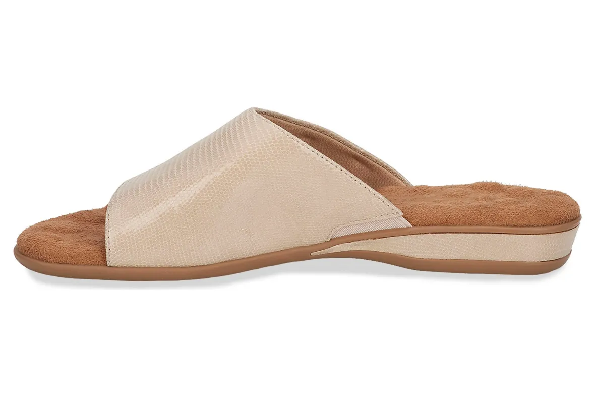 Cam Ii-Ros Hommerson Fashion