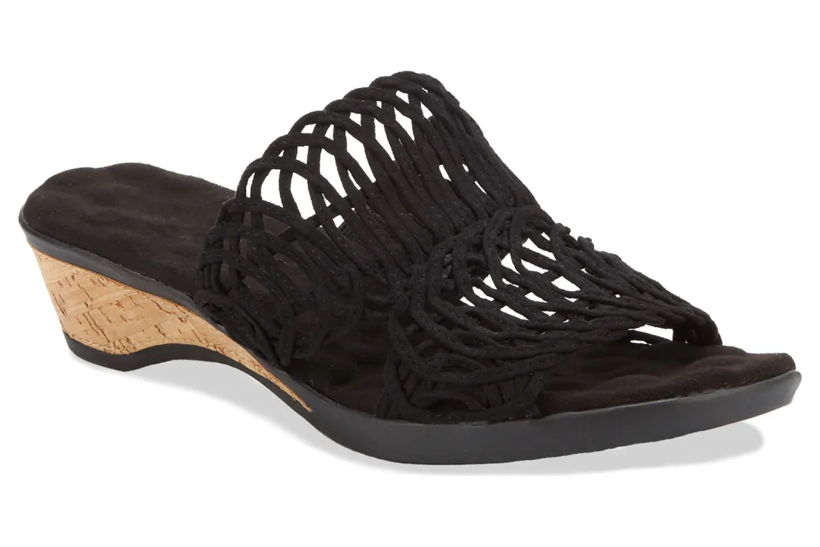 Kudos-Ros Hommerson Fashion