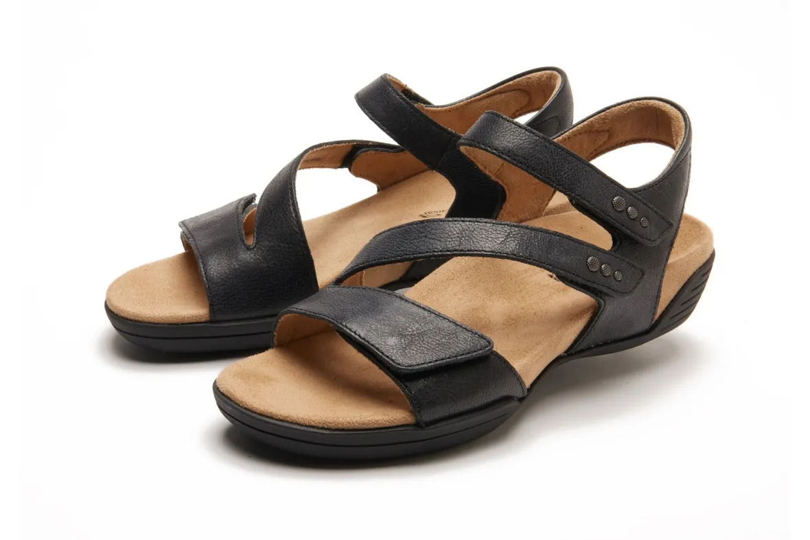 Denia-Halsa Footwear Fashion